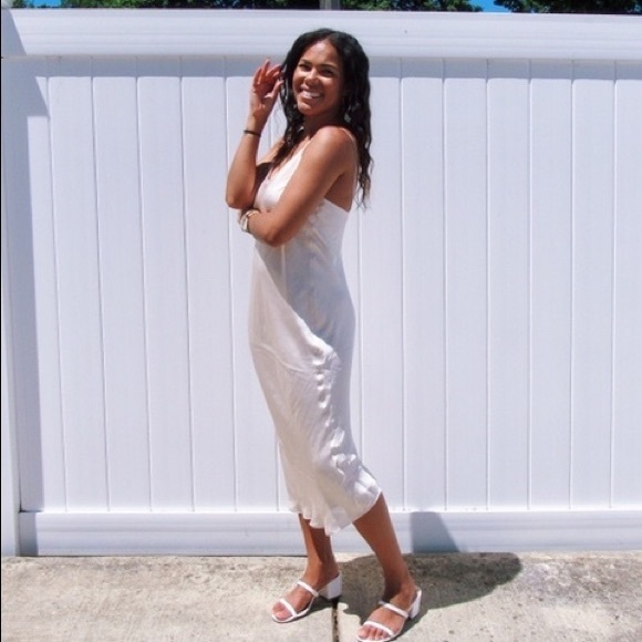 Steve Madden Issy White Block Heel 